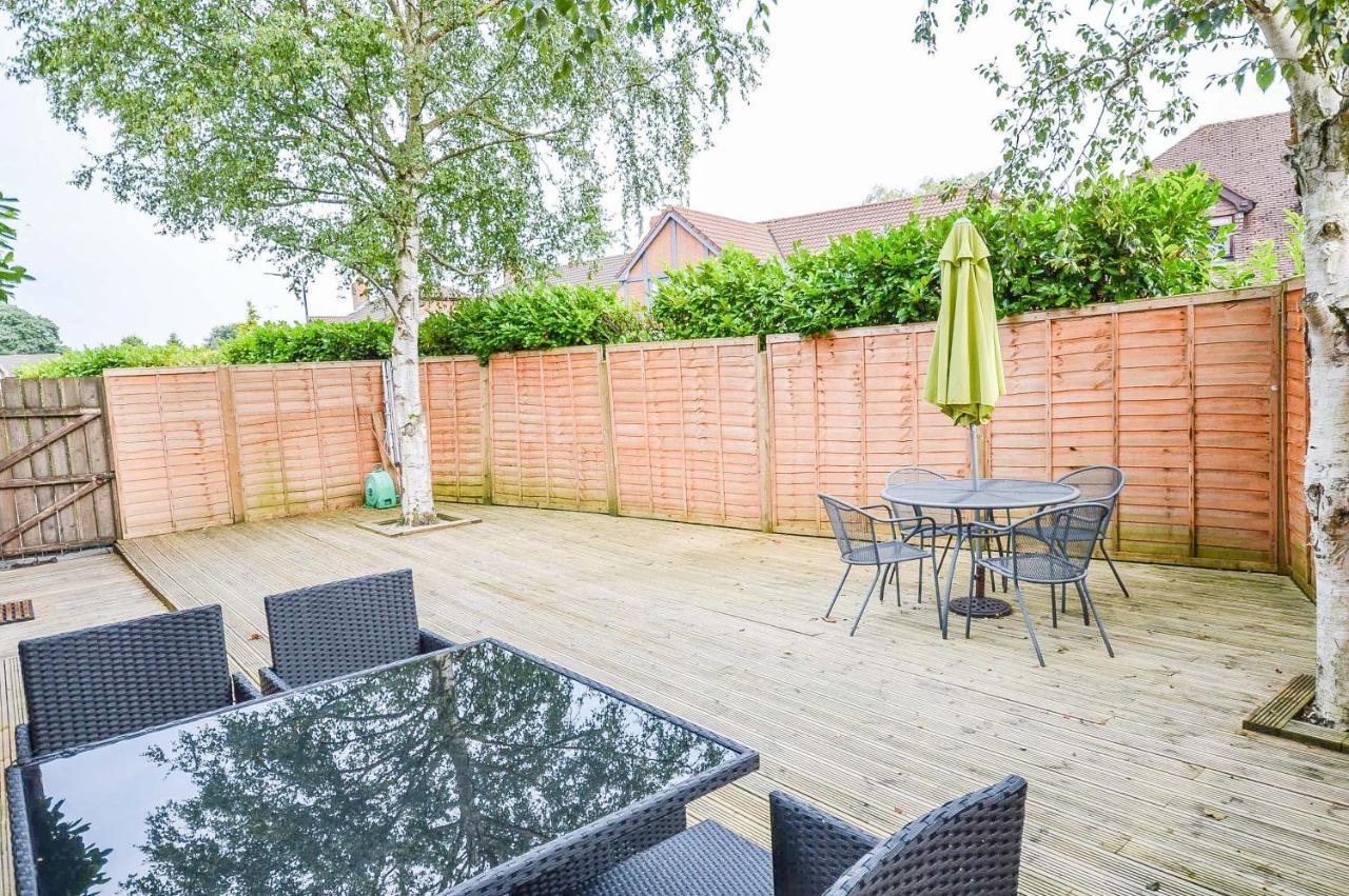 Ayuda House Hotel Altrincham Exterior photo
